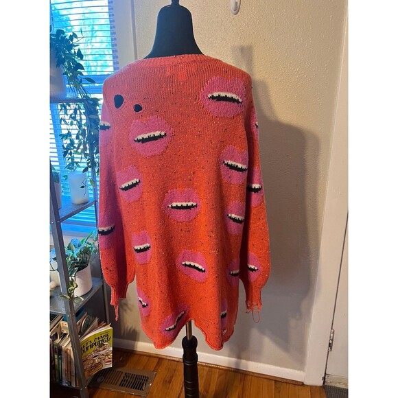 Wildfox Motormouth Lip Print Orange Red Distressed Relaxed Knit Sweater Top Sz S - Picture 8 of 8